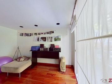Venta Departamento 4 Ambientes con cochera Las Cañitas
