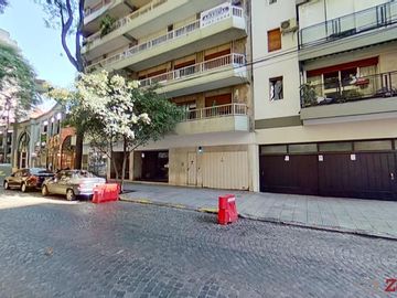 Venta Departamento 4 Ambientes con cochera Las Cañitas