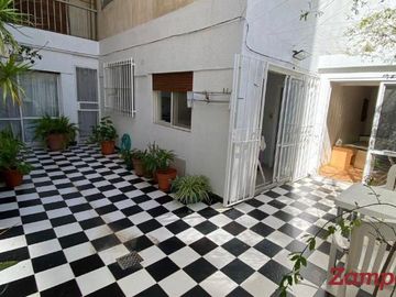 Venta Departamento 4 Ambientes con cochera Las Cañitas