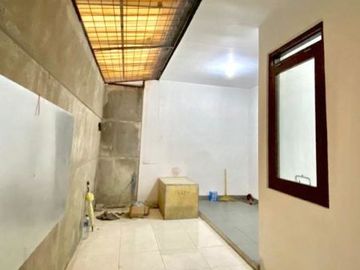 Rumah siap huni dalam komplek di antapani dekat arcamanik