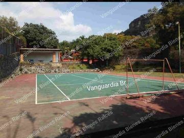 Casa en Venta en Tepoztlán Morelos. Gran terreno, escriturada!