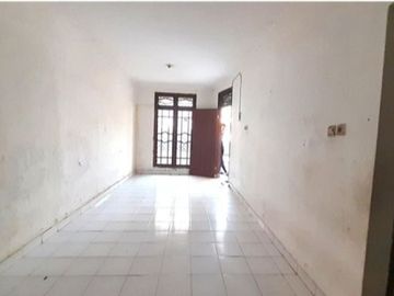 Dijual Murah Rumah 2 Lantai Dekat Stasiun Bekasi Kota