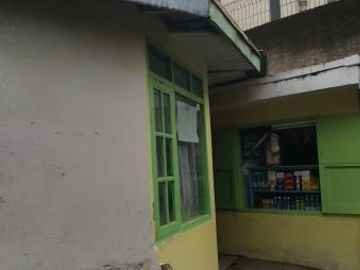 Rumah Hitung Tanah Lokasi Cocok untuk Kosan dekat UNPAD