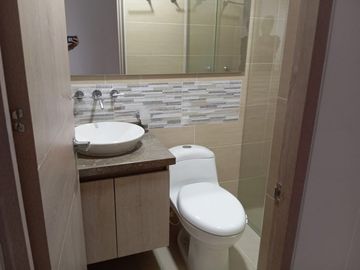 Venta de Apartamento en Floridablanca - C.R Bellfort. Cod V8454