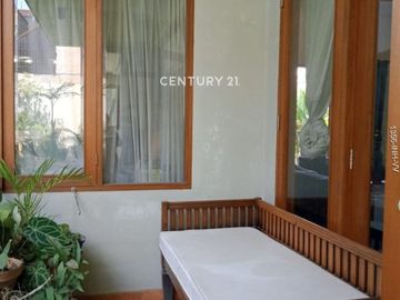 Dijual Rumah Hook Strategis Di Boulevard Sektor 9 Bintaro Jaya