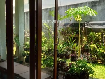 Dijual Rumah Hook Strategis Di Boulevard Sektor 9 Bintaro Jaya