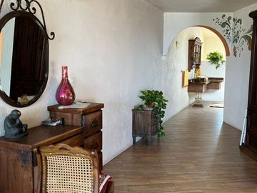 Hermosa Residencia en  Santa María Tepepan