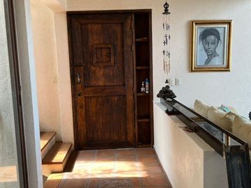 Hermosa Residencia en  Santa María Tepepan
