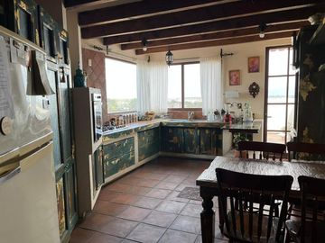 Hermosa Residencia en  Santa María Tepepan