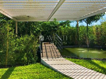 Garden House en Venta, Be Towers Condos, Cancún Quintana Roo.