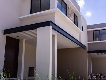 VENTA DE CASAS EN CONKAL 