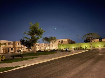 VENTA DE CASAS EN CONKAL 