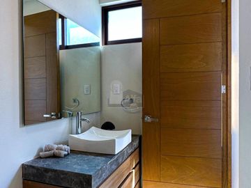 Casa moderna en venta en Metepec, Estado de México