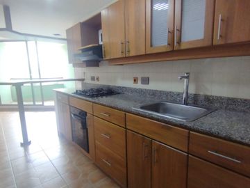 apartamento en arriendo en aves maria. Cod A217754
