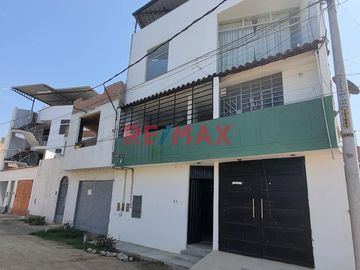 🏡 DEPARTAMENTO EN VENTA – 1ER PISO, URB. LA PLATA, PIMENTEL 🌟

Si buscas comodidad, ubicación y plusvalía, este departamento es para ti. 📍 Ubicado e