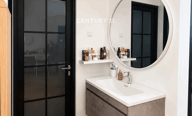 Rumah Semi Furnished Siap Huni Di Kota Baru Parahyangan Bandung