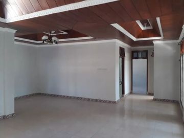 Rumah dan Toko Strategis di daerah Seririt Buleleng