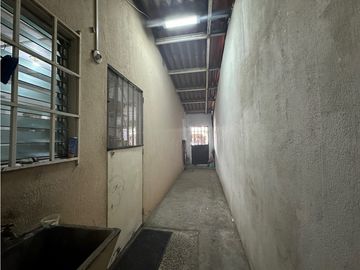 VENTA DE CASA LAS ACACIAS DON BOSCO (SV)