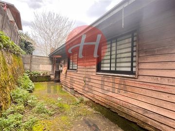 Casa en venta en Campos Deportivos, Temuco 4D, 200M
