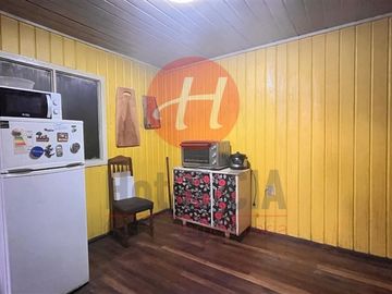 Casa en venta en Campos Deportivos, Temuco 4D, 200M