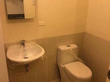 RENT: 1 Bedroom Semi Furnished in Lumiere Residences Pasig