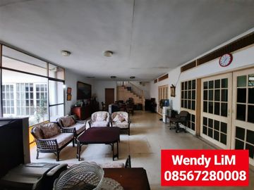 DIJUAL RUMAH ASRI dgn TAMAN di MENTENG dkt CIKINI, IMAM BONJOL, HI