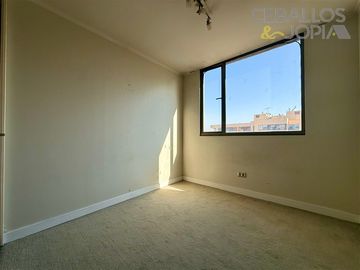 Departamento en venta de 2 dorm. en San Miguel