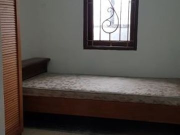 Rumah Disewakan Puribeta Strategis Siap Huni Dalam Perumahan