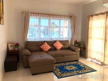 Detached family home with pool in Na-Jomtien
