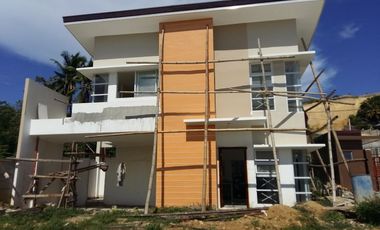 3 BR Spacious Duplex House for Sale in Talamban, Cebu City