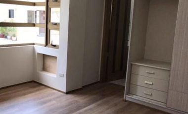 Corner House in Mahogany Place 1, Acacia Estates, Taguig for Sale