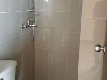 71.75 Sqm, 2 BR Condo For Sale at Manhattan Heights in Cubao