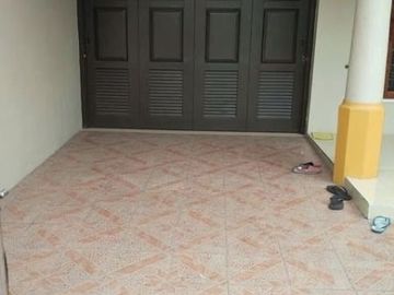 2M an dapat Rumah SHM 200m2 Rungkut Asri Surabaya Timur dkt MERR