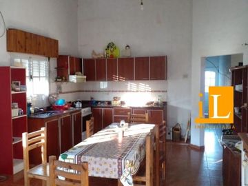 CASA EN Bº REPUBLICA - CNEL. BRANDSEN