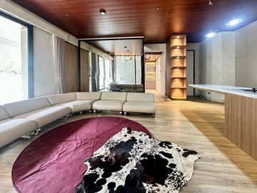 Dijual Rumah Hook Fully Furnished Modern Pondok Indah