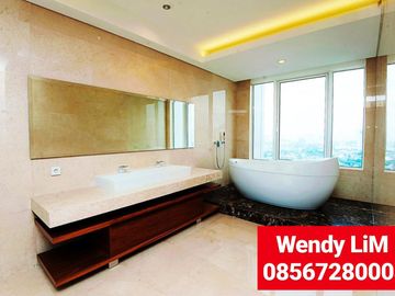 EXCLUSIVE APARTMENT at PROVIDENCES PARK KEBAYORAN LAMA 353 SQM (DIJUAL)