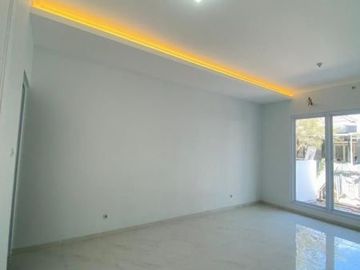 DIJUAL Rumah 2 Lantai Baru Gress, Modern Minimalis, Luas dan Siap Huni *MH