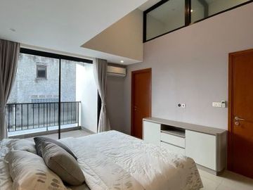 DIJUAL RUMAH / TOWNHOUSE URBANLIVING Jl PAHLAWAN / CIPUTAT, JAKSEL