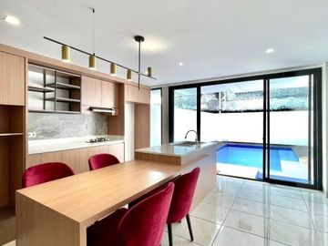 DIJUAL RUMAH / TOWNHOUSE URBANLIVING Jl PAHLAWAN / CIPUTAT, JAKSEL