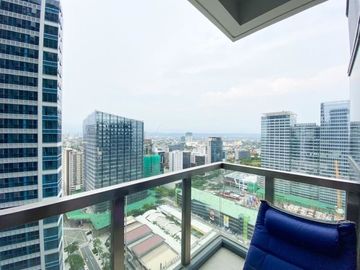 RUSH SALE Uptown Ritz 2BR Facing East with balcony