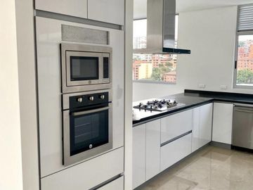 apartamento en venta en santa rita. Cod V10542