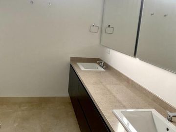 apartamento en venta en santa rita. Cod V10542