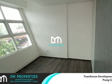 For Sale: 10 Units Townhouse in Pasig City
