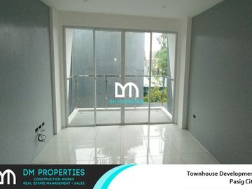 For Sale: 10 Units Townhouse in Pasig City