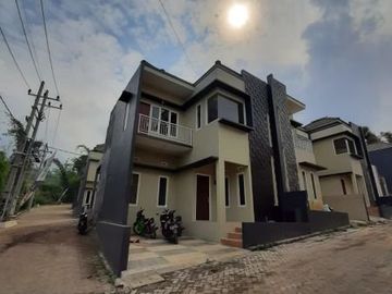 Rumah Siap Huni Elit Harga Irit di Kota Batu Fasilitas Lengkap | 0