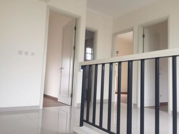 Cluster Chiara Rumah Mewah & Cantik di Suvaran Sutera