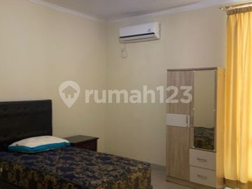 Disewa Rumah Pik 1 Bagus Furnish Johar Golf 4 Kamar Murah