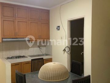 Disewa Rumah Pik 1 Bagus Furnish Johar Golf 4 Kamar Murah