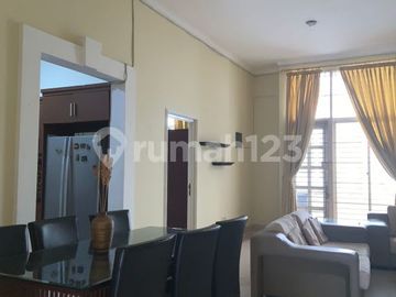 Disewa Rumah Pik 1 Bagus Furnish Johar Golf 4 Kamar Murah