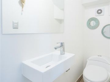 Casa 3 Pisos muy elegante en Barrio Tranquilo. Peñalolen
